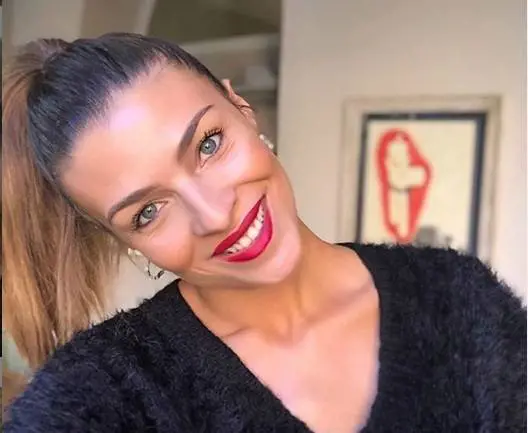Cristina Chiabotto incinta? Spunta una pancia sospetta