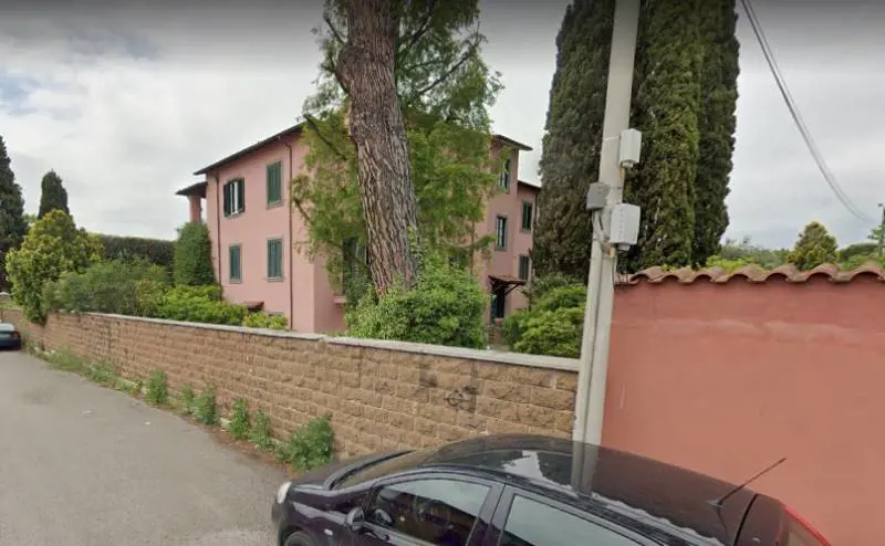 Rapine in villa a Roma: padre e figlio sequestrati in casa