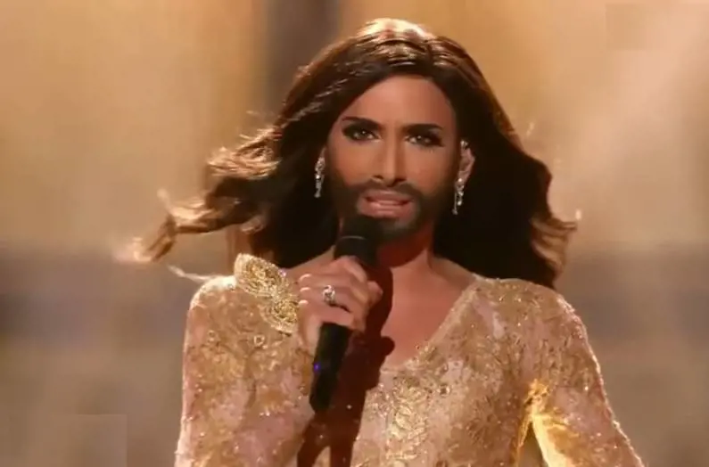 L'Ungheria si ritira dall'Eurovision Song Contest 2020: "Troppo gay"