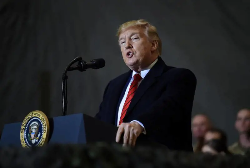 Impeachment, le accuse a Trump: abuso di potere e ostruzione al Congresso