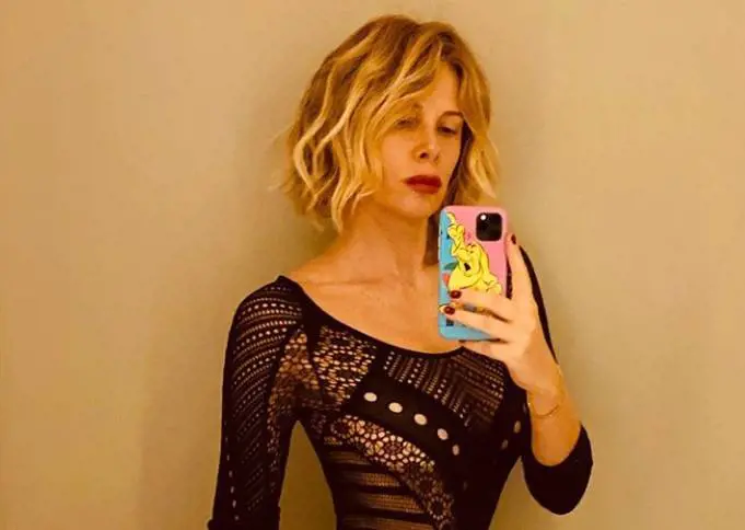 Alessia Marcuzzi nella bufera per la Pasquetta con i genitori: "Abitano a 20 passi da me"