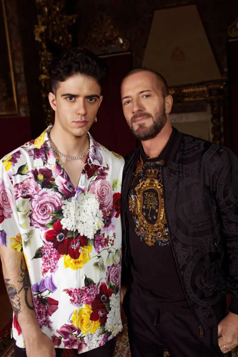 Samuele Riefoli: "Travolto dall'arte di papà Raf e le sue 20 chitarre!"