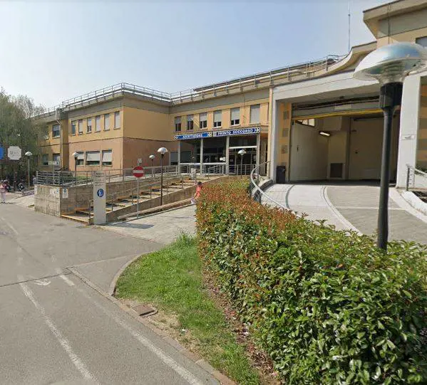 Bergamo, la dimettono dall'ospedale ma lei ha un infarto mezz'ora dopo