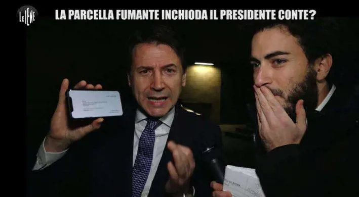 Parcella fumante, le Iene inchiodano Conte: "Difesa di Palazzo Chigi aggrava la sua posizione"