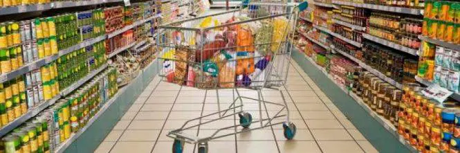 Potenza, anziano povero ruba cibo: i carabinieri pagano il conto