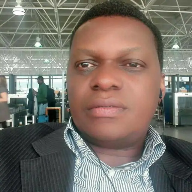 Foto dal profilo Facebook di Stephen Ogongo