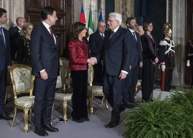 Il monito di Mattarella ai partiti: "Necessari rispetto e tolleranza. Primo nemico è il lavoro che manca"