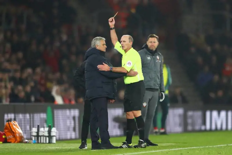 Mourinho: "Sono stato scortese? Sì, ma lo sono stato con un'idiota"
