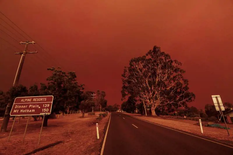 L'Australia è in ginocchio: almeno 23 morti in roghi