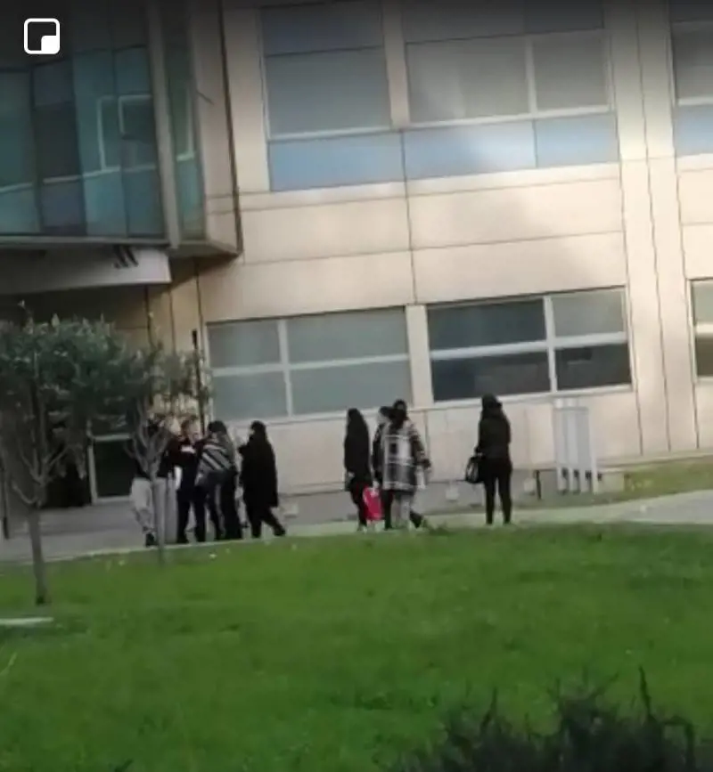 Rissa tra donne si scatena all'Ospedale del Mare