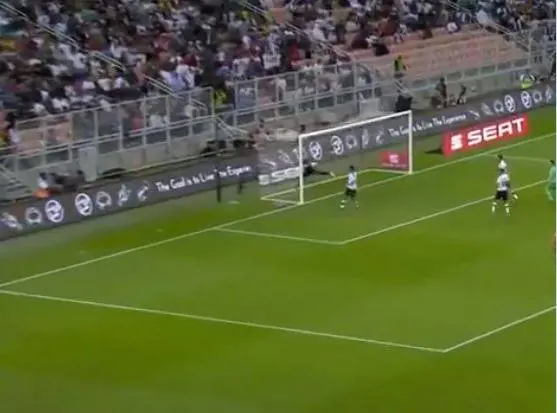 Kroos segna direttamente da calcio d'angolo: il suo gol fa il giro del web