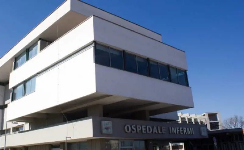 Caso di meningite a Riccione: grave una ragazza di 28 anni