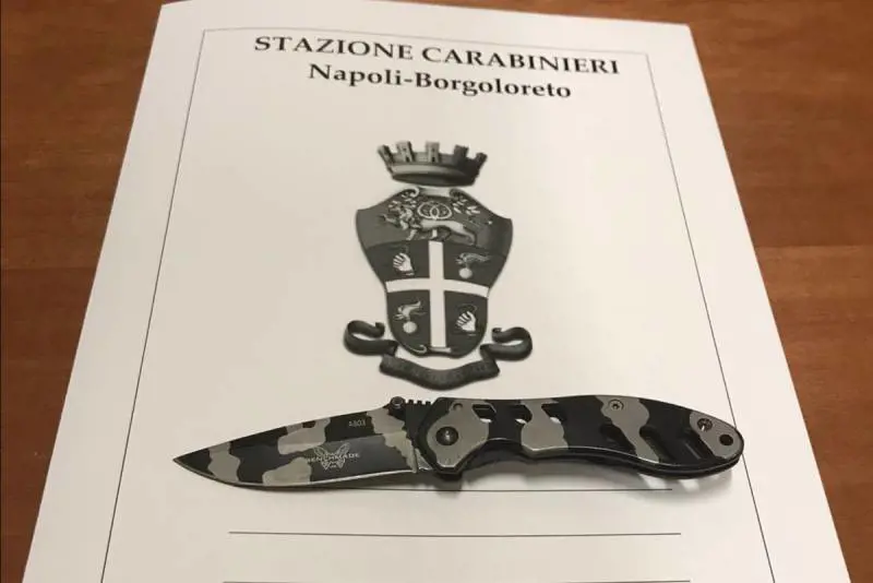 Fermato con un coltello negli slip: denunciato il nipote 14enne del boss Mazzarella