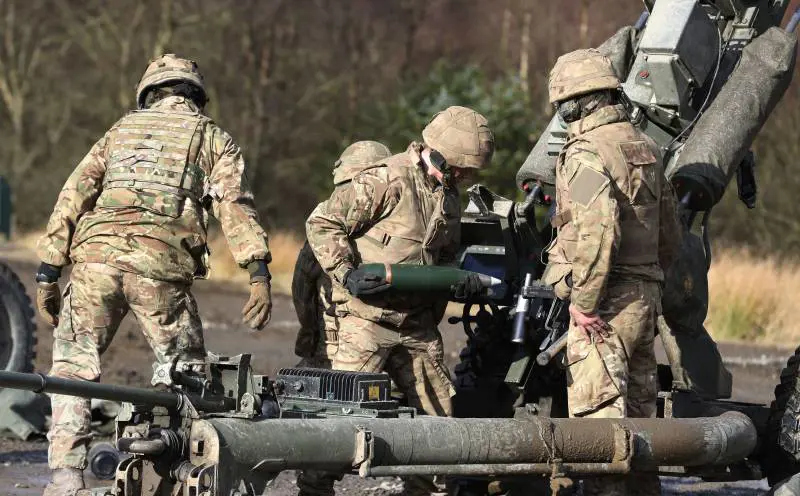 "No italiano a truppe Nato in Ucraina". E alla fine Macron resta isolato