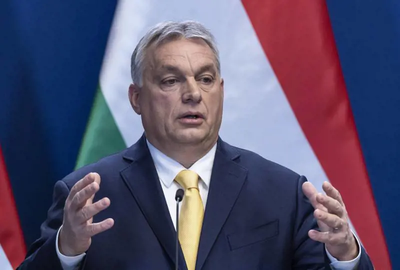 Così possiamo tornare al centro del dibattito