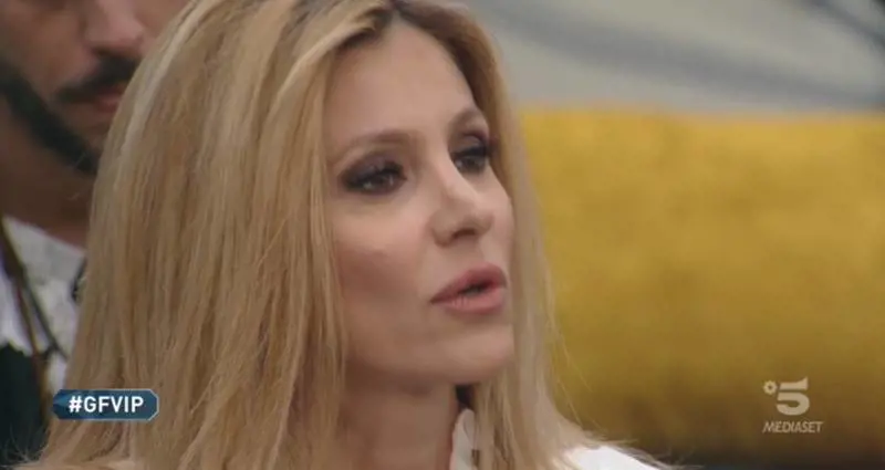 Gf Vip, la Volpe rivela: "Così Magalli mi ha fatto spostare in Rai"
