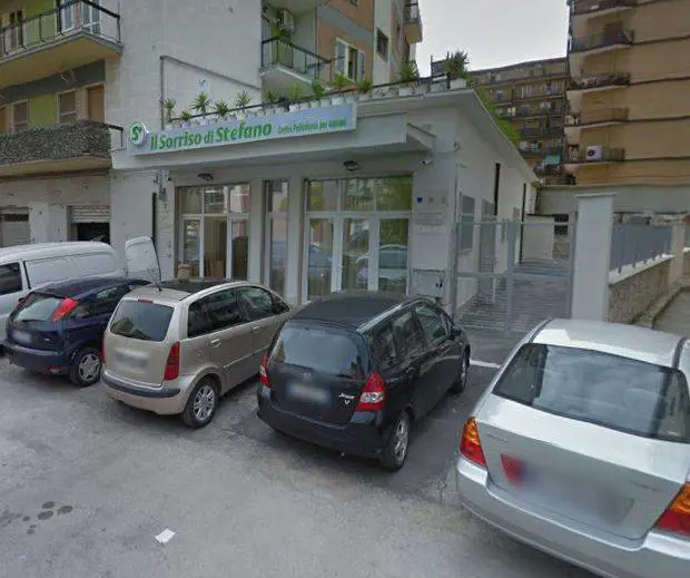 Foggia, bomba contro il centro anziani: è il quinto attentato da inizio anno