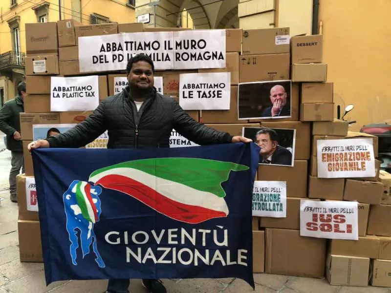 Se a odiare i neri sono le sardine ​alla sinistra non importa niente