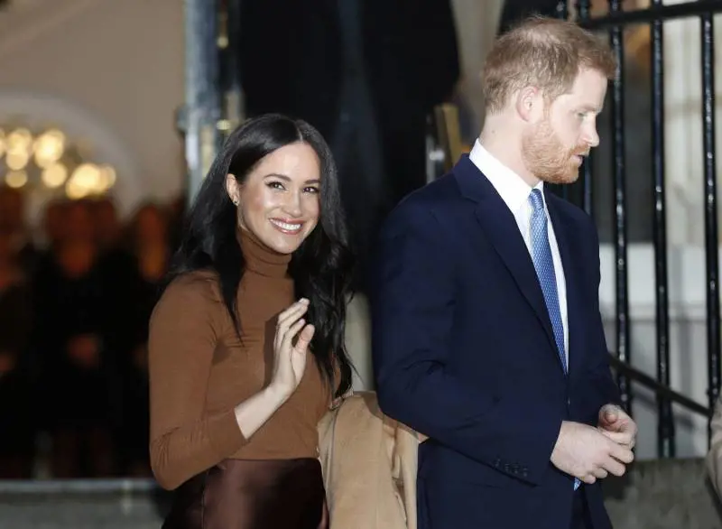 Thomas Markle invita il Principe Harry a "essere uomo"