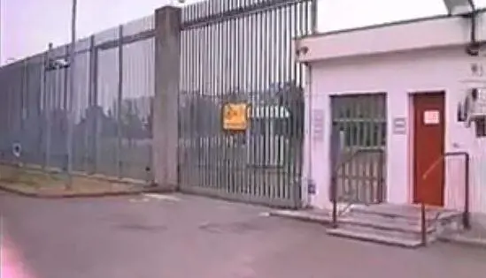 Parma, terrore in carcere: detenuto marocchino ferisce otto agenti