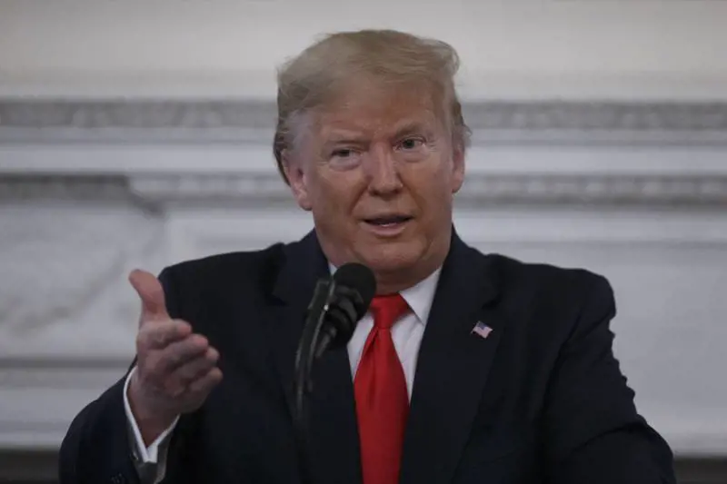 Il bilancio di Trump guarda oltre la rielezione. Tagli a sociale e ambiente, più fondi alla Difesa