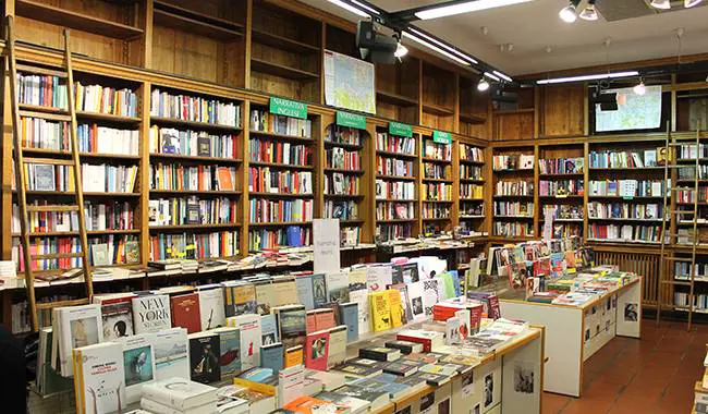 Niente tasse alle librerie. L'idea per salvare la cultura