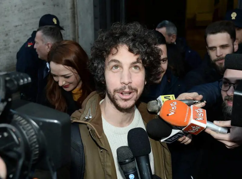 Santori torna alla carica: "C'è una differenza siderale tra Conte e Salvini"