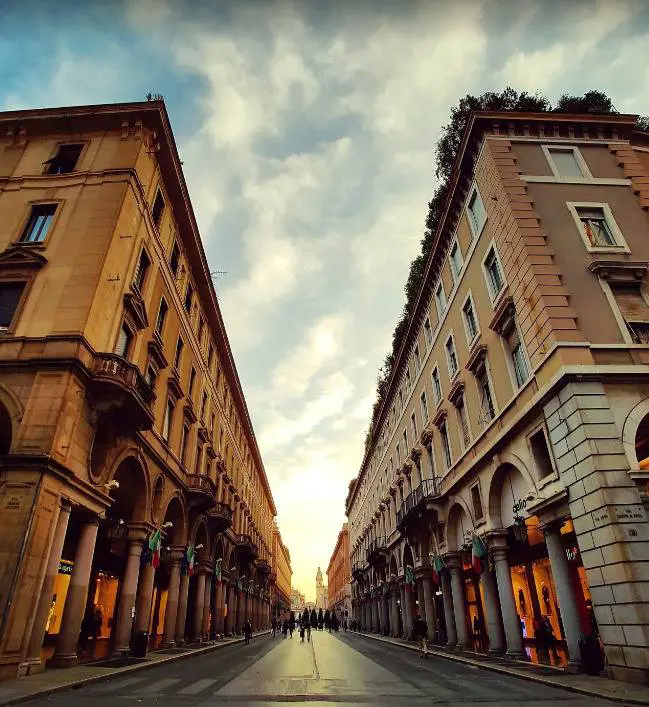 Torino, la città del boom, in mano agli immigrati
