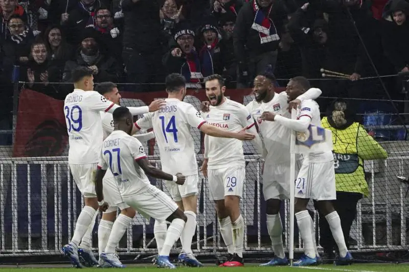 Champions League, il Lione sorprende la Juventus: finisce 1-0 per i francesi
