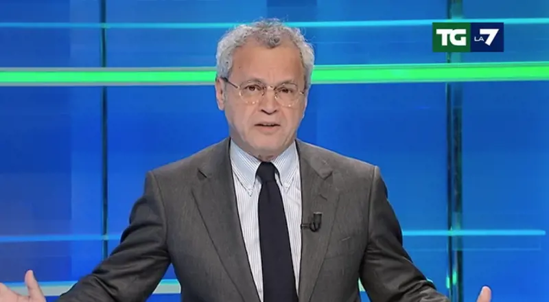 Mentana: "Mentre parla al Paese Conte non può attaccare avversari"