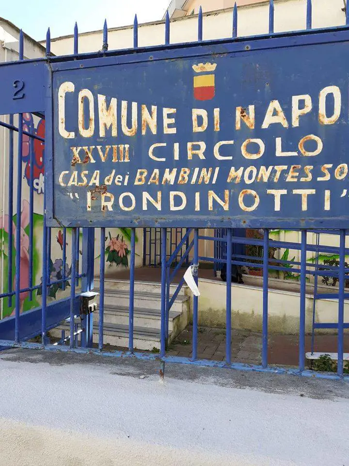 Devastata scuola appena sanificata per il Coronavirus