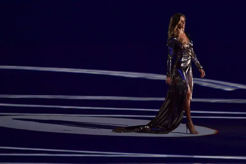 Gisele Bundchen, caffeina e quattro sigarette a colazione