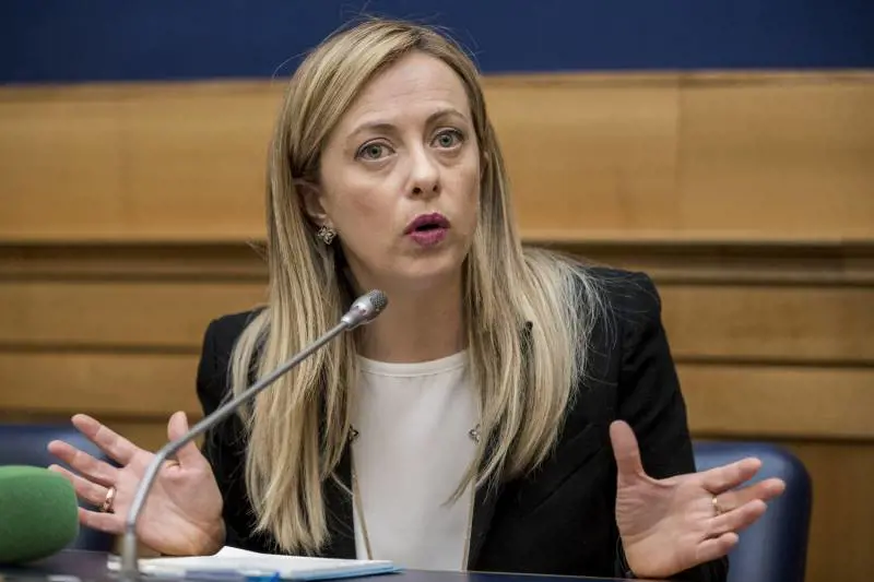 "Caro governo tedesco, ridacci i soldi che abbiamo messo nel fondo salva-Stati"