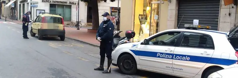 Assalto alle tabaccherie italiane, denunciati due francesi