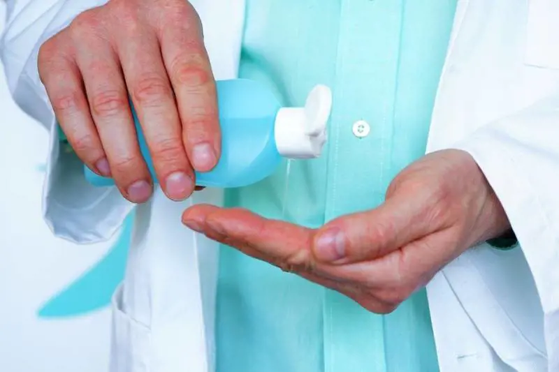 Ora troppi disinfettanti: tanti bimbi intossicati
