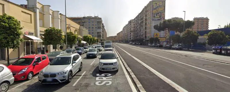 Coronavirus, operatrice call center: "60 in una stanza, ho paura"