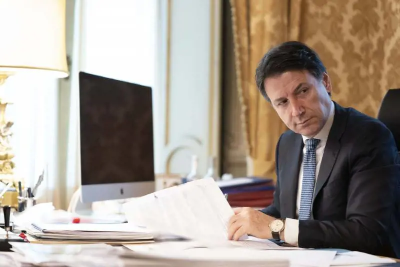 Voucher al posto dei rimborsi vacanze: così l'Italia rischia di perdere i turisti