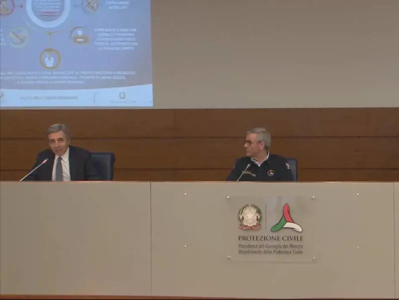 Coronavirus, Richeldi: "Virus qui da inizio gennaio. Eravamo impreparati, ma ora le misure funzionano"