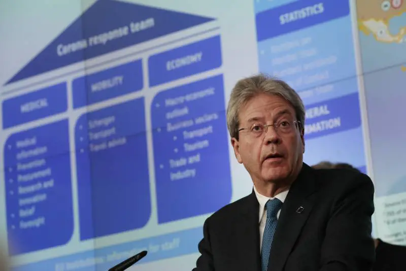 Gentiloni cambia idea e chiede al governo di tassare la prima casa