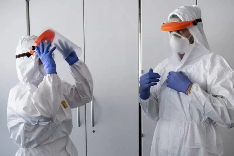 Aumenta il numero dei contagi perché vengono fatti più tamponi