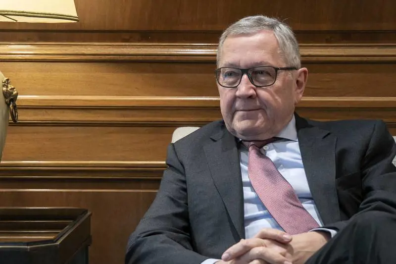 Eurozona, addio al rigore: il debito pubblico è utile