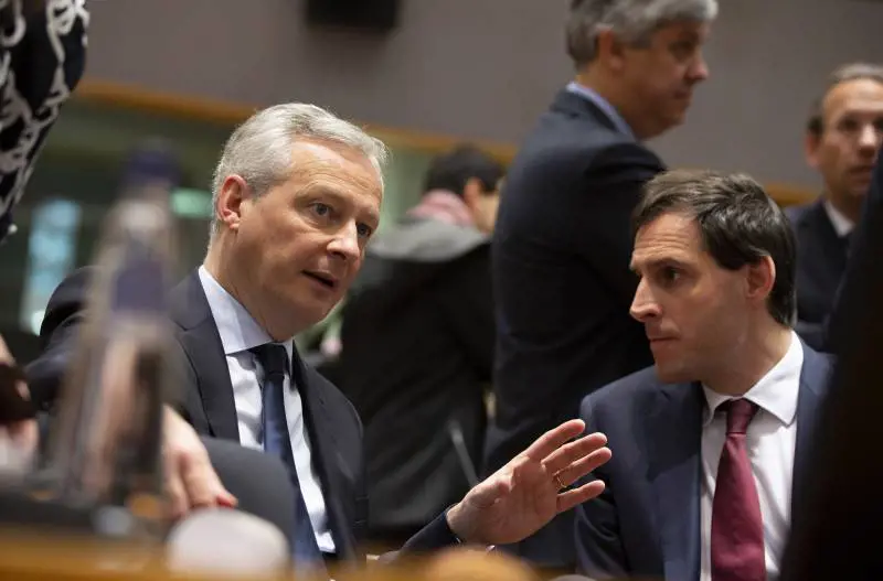 L'Eurogruppo trova l'accordo: "Si al Mes, niente eurobond"