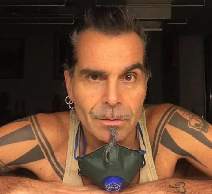 Piero Pelù su Achille Lauro: "Mi è parso un Renato Zero due punto… Zero"