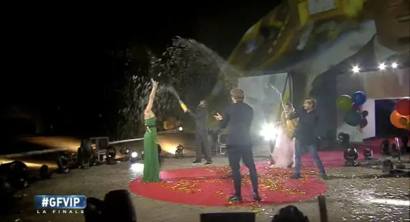 Gf Vip, trionfa Paola Di Benedetto