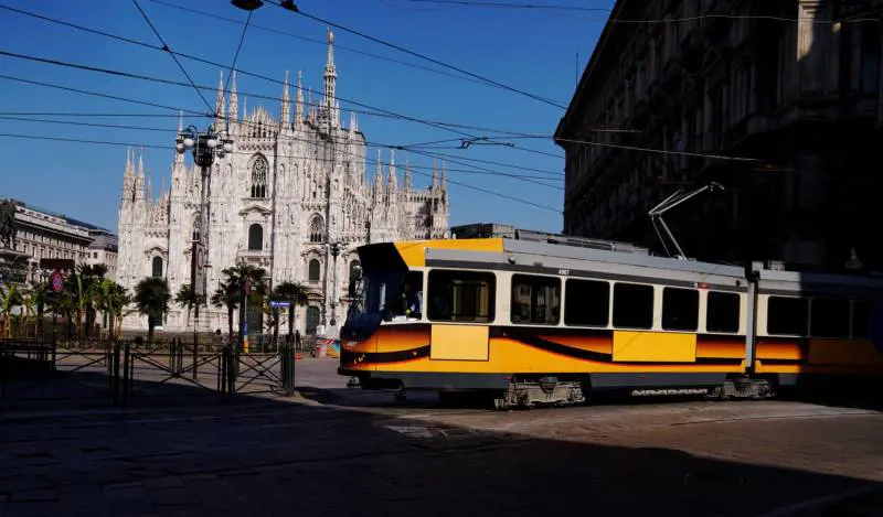La fase 2 cambia anche i trasporti: "Nuovi orari e regioni chiuse"