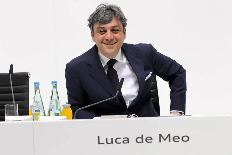 Renault, "rosso" record. E gli azionisti ex Fca ringraziano Stellantis
