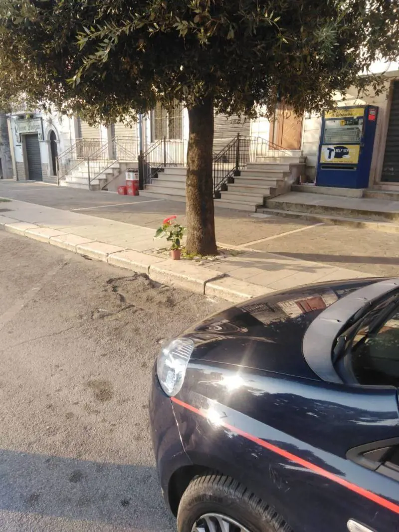 L'omaggio un anno dopo l'omicidio del maresciallo Di Gennaro