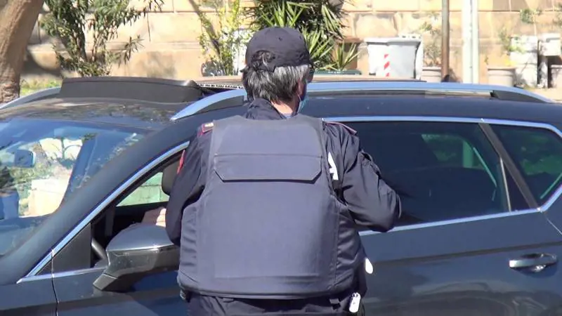 "Cerco paglia per i letti alle galline". Ecco le scuse di chi viola il lockdown