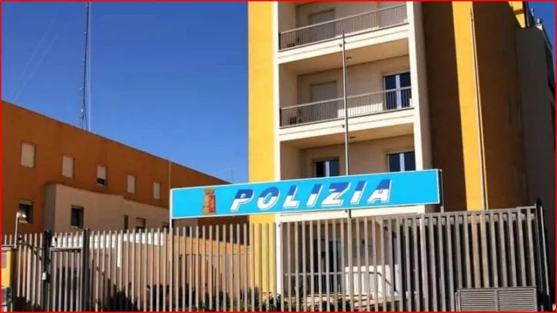 Coronavirus, aperitivo di Pasqua nel cortile condominiale: video li incastra