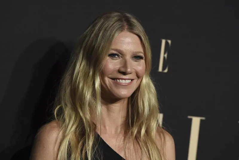 Gwyneth Paltrow, la figlia la deride per i suoi prodotti vaginali